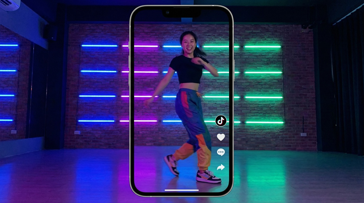 萝莉岛舞蹈视频